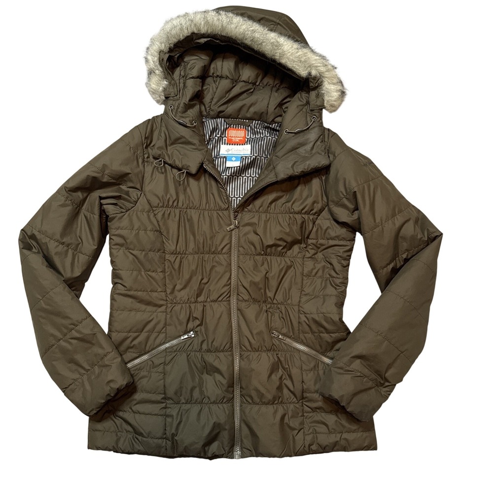 Columbia Women's Puffer Jacket - Olive